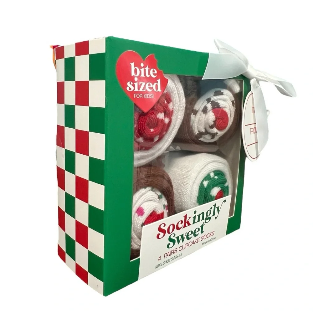 Kids Cupcake Christmas Crew Socks 4 Pack Ivory Red Green